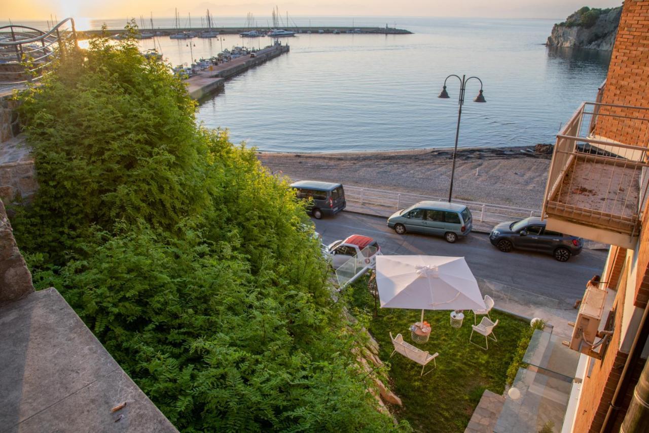 Don Antonio Rooms Agropoli Exteriör bild