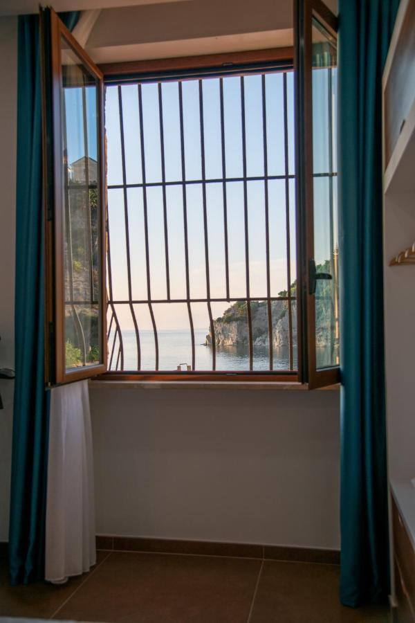 Don Antonio Rooms Agropoli Exteriör bild